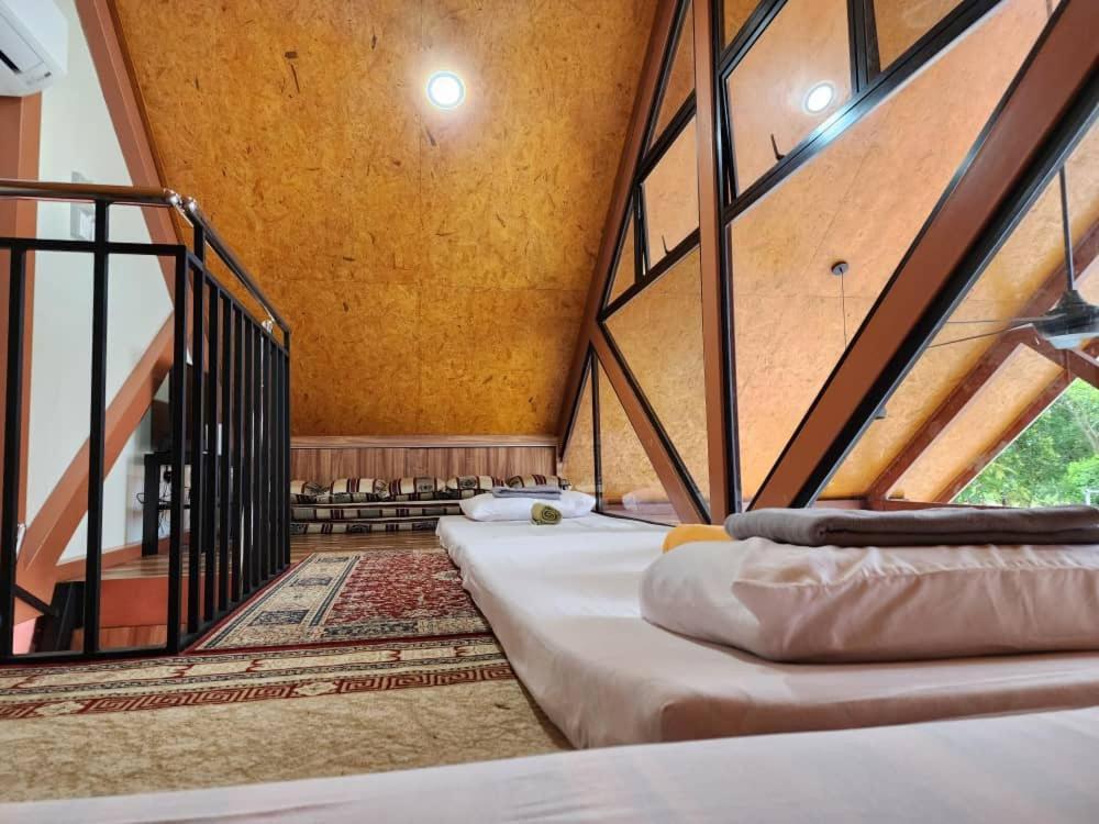 Homestay Umbai Kelana Merlimau Exterior photo