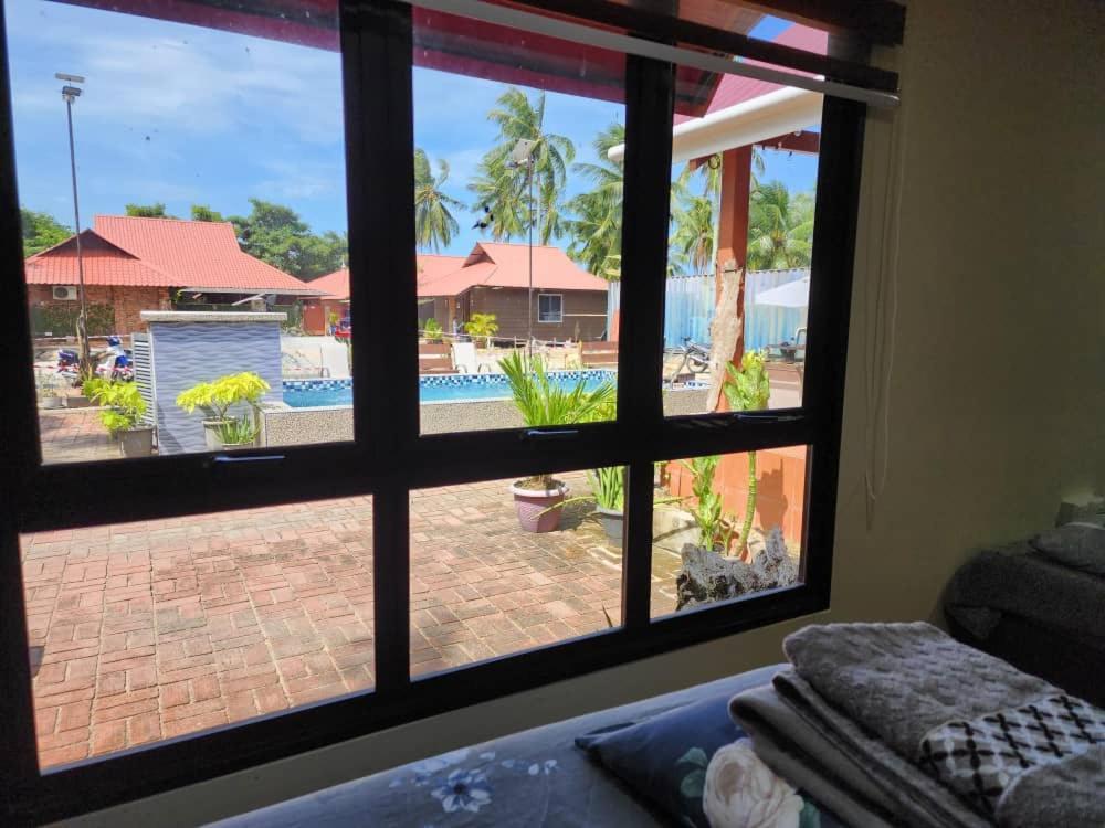 Homestay Umbai Kelana Merlimau Exterior photo